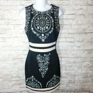 Privy Black & Beige Dress Size Small